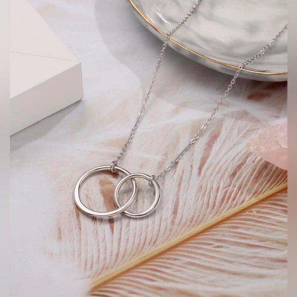 NEW IN Box IEFLIFE Necklaces Infinity Circle Necklace-Cousin Necklace - Picture 8 of 9